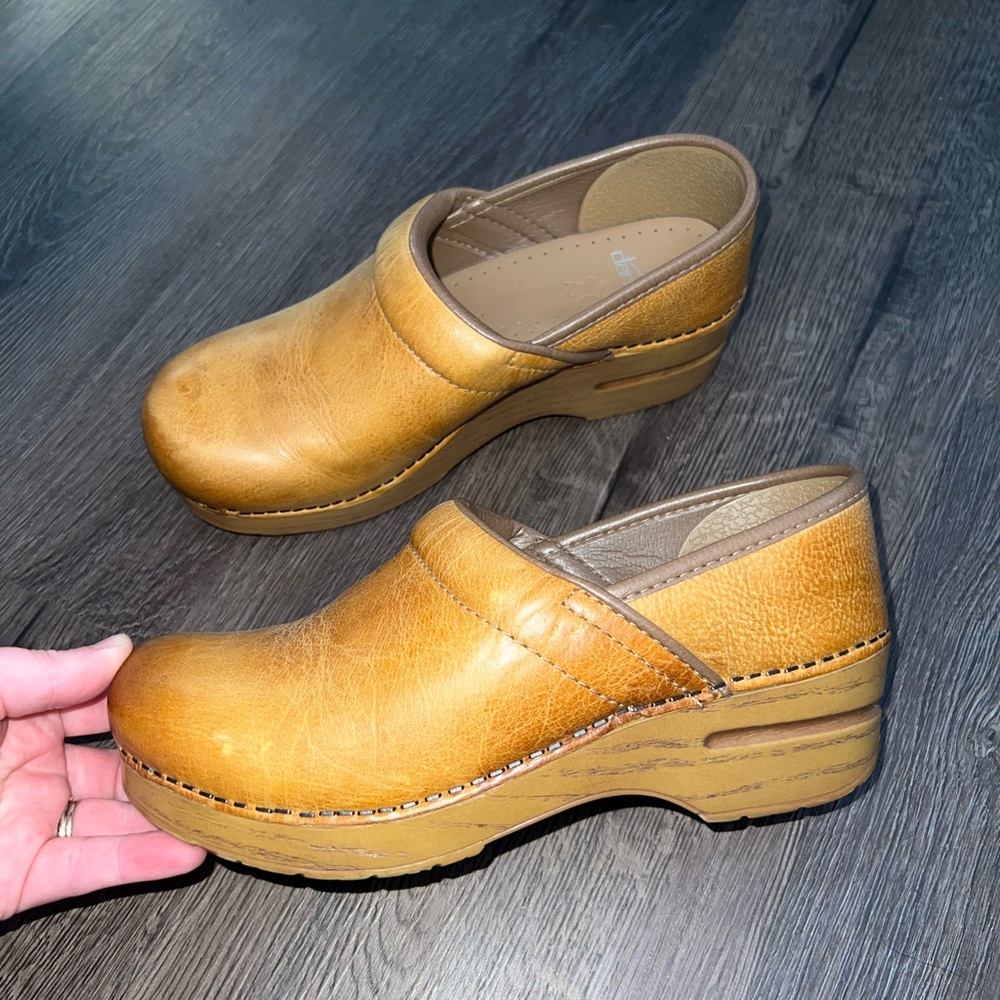 Dansko Golden Yellow Leather Clogs Size 7